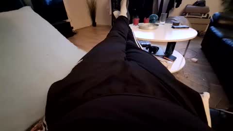 Snapshot of ak_2 chatting on January 6, 8:18 am ak_2 online show from January 6, 8:18 am