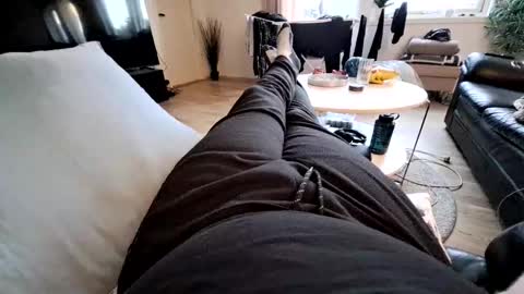 Snapshot of ak_2 chatting on January 10, 8:49 am ak_2 online show from January 10, 8:49 am