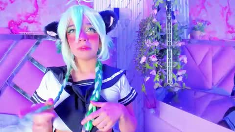 Snapshot of akane_hikari_ chatting on October 6, 4:21 am akane hikari  online show from October 6, 4:21 am