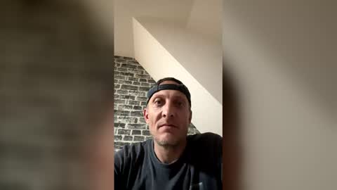 akangura online show from April 30, 1:01 am