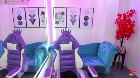 Azaka  online show from September 29, 12:21 pm