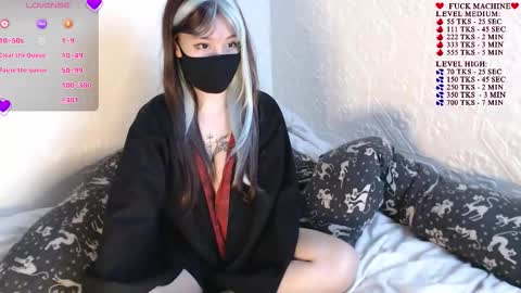 Snapshot of akira_amy chatting on September 12, 12:16 pm Amilia online show from September 12, 12:16 pm