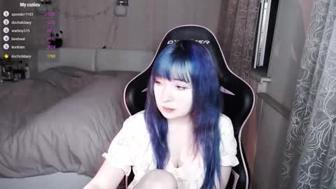 Snapshot of akirahartyx chatting on March 21, 4:10 pm akirahartyx online show from March 21, 4:10 pm