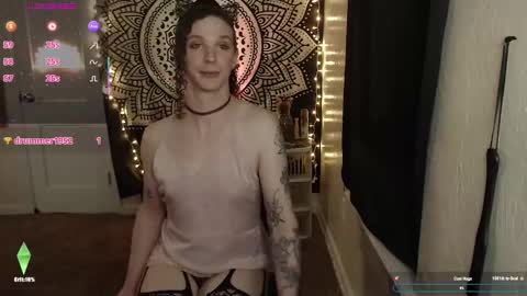 Snapshot of akirasuka chatting on February 12, 1:33 am kirax online show from February 12, 1:33 am