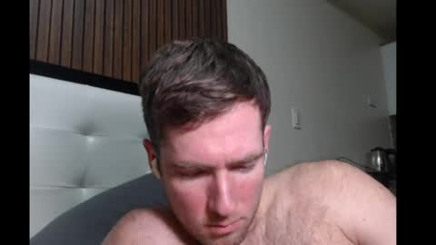 Snapshot of al3xzanderth3gr3at chatting on December 17, 11:06 am Alex online show from December 17, 11:06 am