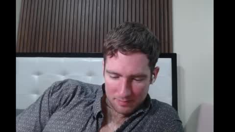 Snapshot of al3xzanderth3gr3at chatting on December 23, 3:55 pm Alex online show from December 23, 3:55 pm