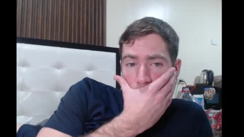 Snapshot of al3xzanderth3gr3at chatting on December 27, 8:35 am Alex online show from December 27, 8:35 am