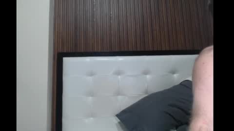 Snapshot of al3xzanderth3gr3at chatting on January 10, 10:39 am Alex online show from January 10, 10:39 am