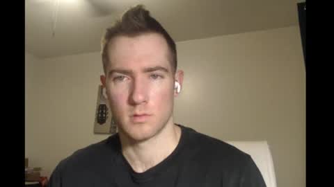 Snapshot of al3xzanderth3gr3at chatting on September 24, 10:24 pm Alex online show from September 24, 10:24 pm