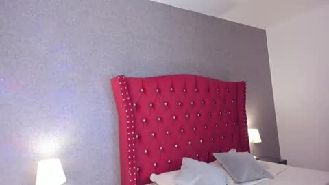 alahia_hank online show from December 5, 6:59 pm