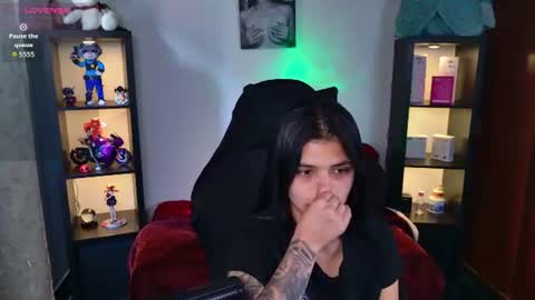 Snapshot of alaia_asuka chatting on July 18, 6:23 pm Alaia online show from July 18, 6:23 pm