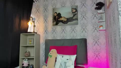 Alaia online show from October 12, 10:20 pm