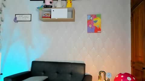 Snapshot of alaia_love77 chatting on July 15, 9:42 pm Alaia online show from July 15, 9:42 pm