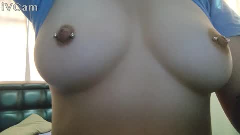 AlaiaSam online show from December 5, 8:38 pm