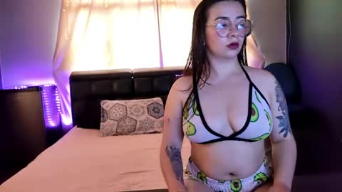 AlaiaSam online show from April 17, 10:13 pm