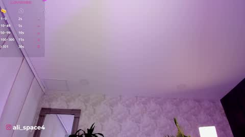 alaiaguerra online show from April 16, 7:36 pm