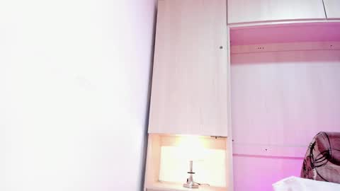 Snapshot of alaiaroose chatting on October 31, 8:21 pm alaiaroose online show from October 31, 8:21 pm