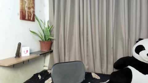 alaiza_malinao online show from March 23, 11:20 pm