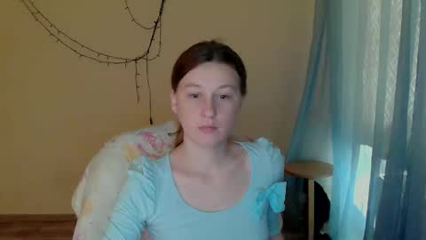 Snapshot of alalaska_ana chatting on May 9, 6:18 am Anna online show from May 9, 6:18 am