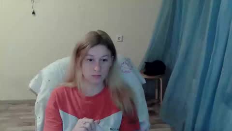 Snapshot of alalaska_ana chatting on May 24, 6:02 pm Anna online show from May 24, 6:02 pm
