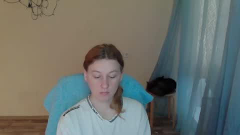 Snapshot of alalaska_ana chatting on May 29, 7:39 am Anna online show from May 29, 7:39 am