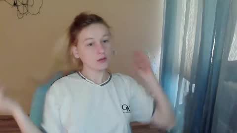 Snapshot of alalaska_ana chatting on May 30, 5:59 am Anna online show from May 30, 5:59 am