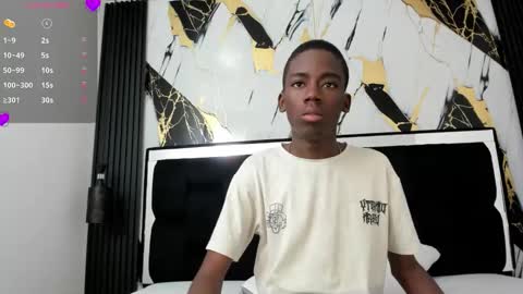 alan_blacke online show from December 1, 1:16 pm