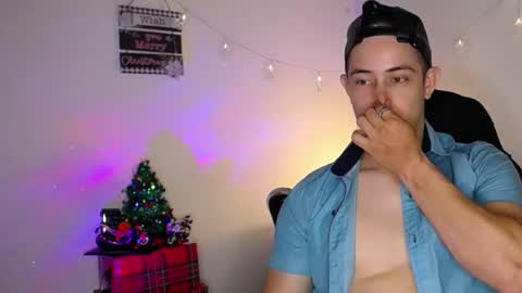 Snapshot of alan_hadid1 chatting on December 31, 4:06 am Alan Hadid online show from December 31, 4:06 am