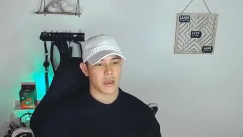 Snapshot of alan_hadid1 chatting on January 24, 7:07 pm Alan Hadid online show from January 24, 7:07 pm