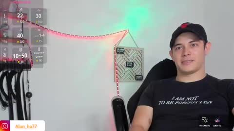 Snapshot of alan_hadid1 chatting on February 14, 11:20 pm Alan Hadid online show from February 14, 11:20 pm