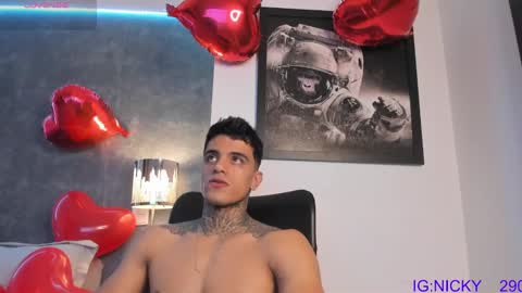 alan_morrys online show from February 15, 3:09 am