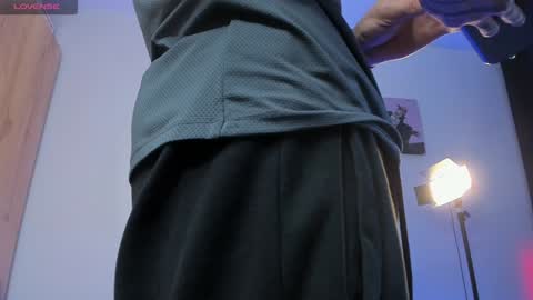 Alan online show from December 9, 1:45 pm