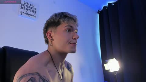 Alan online show from January 17, 7:27 pm