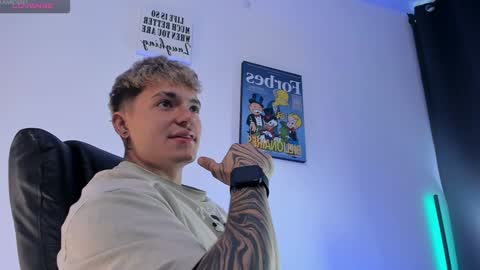 Alan online show from February 6, 1:21 pm