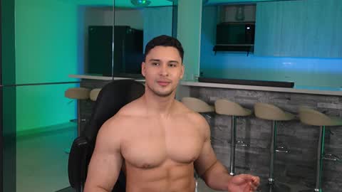 Snapshot of alan_vidal chatting on September 26, 12:03 am Alan Vidal online show from September 26, 12:03 am