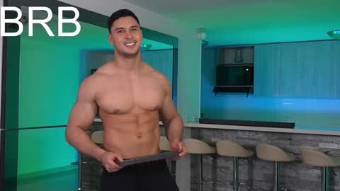 Snapshot of alan_vidal chatting on October 8, 12:30 am Alan Vidal online show from October 8, 12:30 am