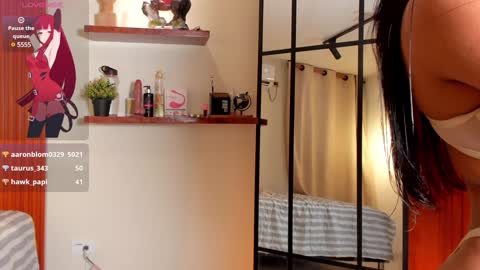 alana_ada online show from February 8, 8:09 am