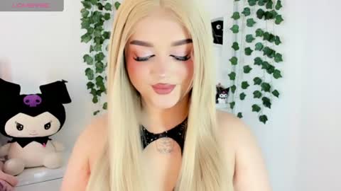 Snapshot of alana_muller_ chatting on June 18, 9:14 am Alana Muller online show from June 18, 9:14 am