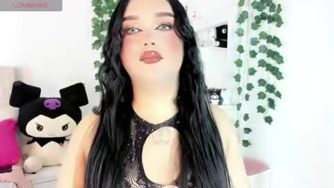 Snapshot of alana_muller_ chatting on June 23, 5:27 am Alana Muller online show from June 23, 5:27 am