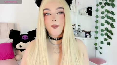 Snapshot of alana_muller_ chatting on July 14, 5:34 am Alana Muller online show from July 14, 5:34 am
