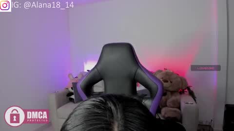 alana_pherson online show from November 14, 4:22 am