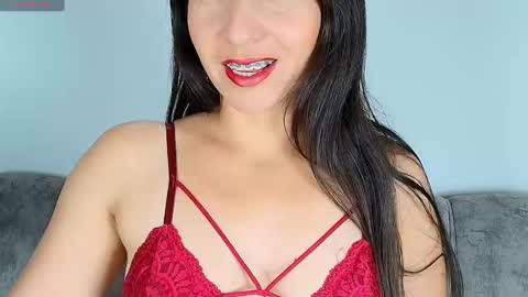 alana_pink95 online show from November 4, 10:03 am