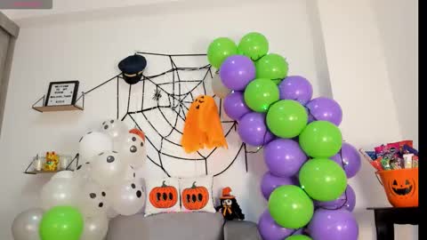 Snapshot of alana_then2 chatting on October 30, 10:21 pm online show from October 30, 10:21 pm