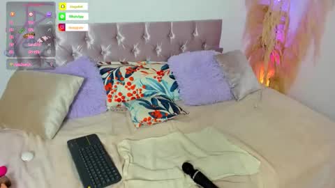 alana_vega69 online show from February 12, 2:34 pm