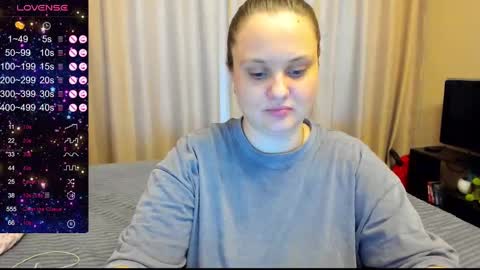 Julia online show from February 26, 2:14 pm