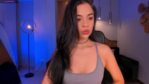 Alana online show from January 15, 11:59 am