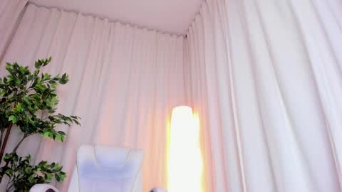 Alana silvana online show from February 15, 5:28 pm