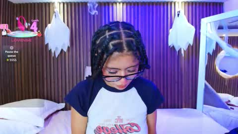 Snapshot of alanawalker9 chatting on October 16, 3:29 am Sasha online show from October 16, 3:29 am