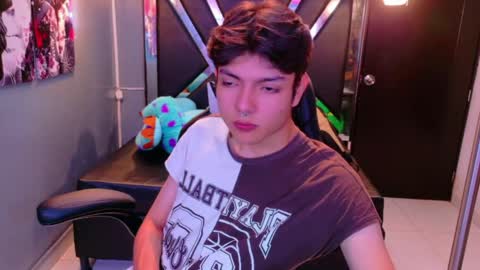 Snapshot of alandelrey57 chatting on January 11, 5:23 am ALAN DEL REY online show from January 11, 5:23 am