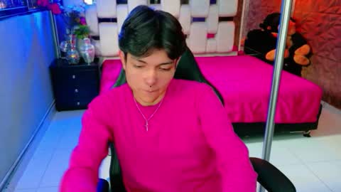 Snapshot of alandelrey57 chatting on February 7, 2:32 pm ALAN DEL REY online show from February 7, 2:32 pm